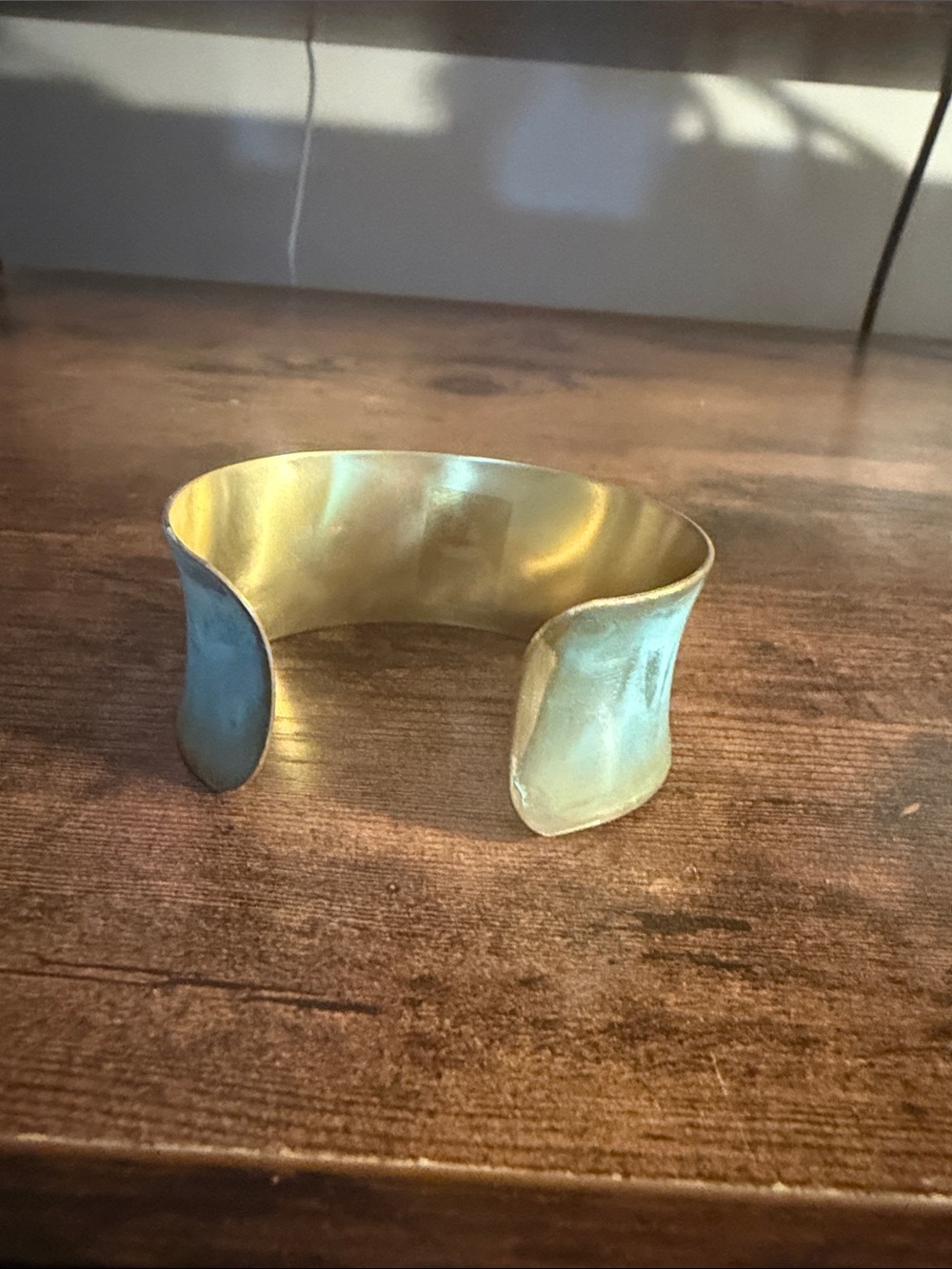 Source Unknown Gold Cuff Bracelet with Blue-Green Patina - Picture 4 of 4